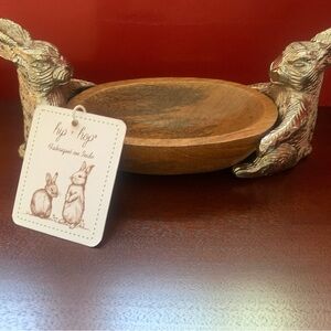 NWT Hip & Hop Wooden Bowl with Silver Rabbit Accents